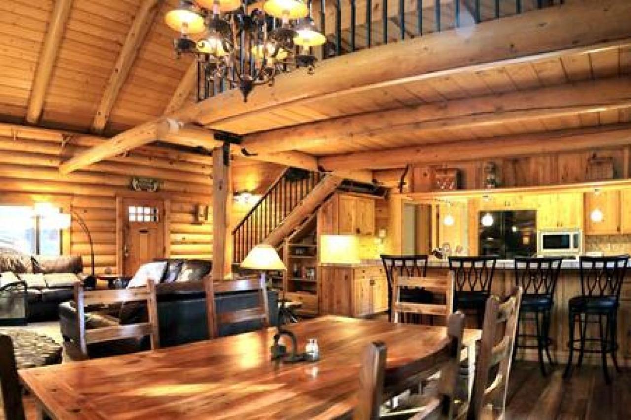 Eagles Nest - Natural Log Cabin With Guest House Idyllwild Exterior foto